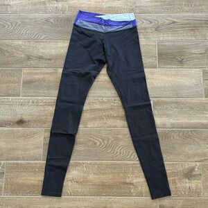 Astro Wunder Under Leggings Size 4